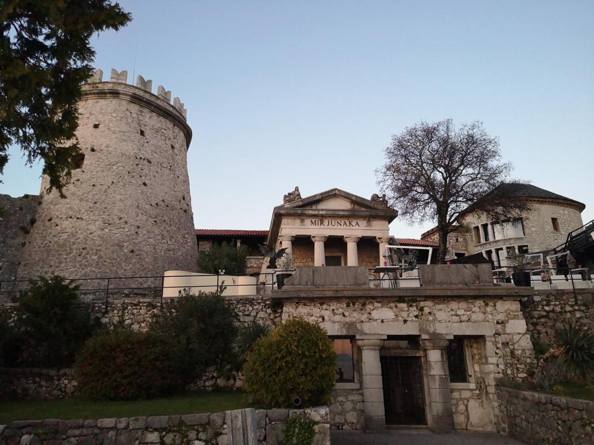 Marica Apartment Rijeka Bagian luar foto
